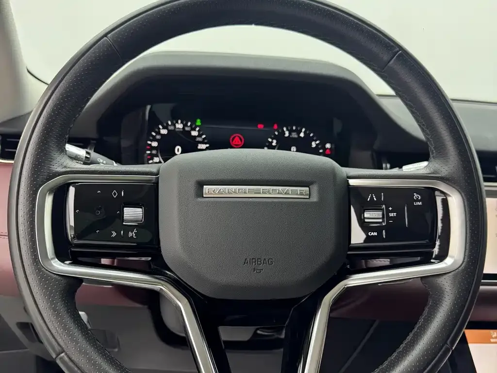 Land Rover Evoque — фото 6
