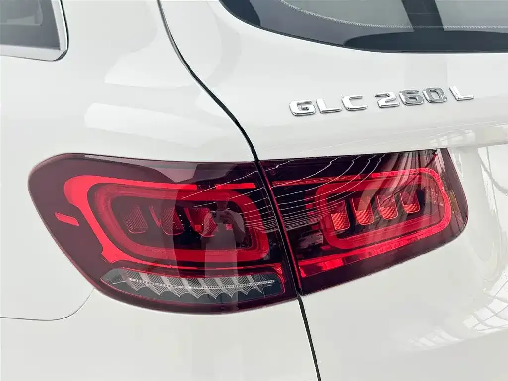 Mercedes-Benz GLC — фото 7