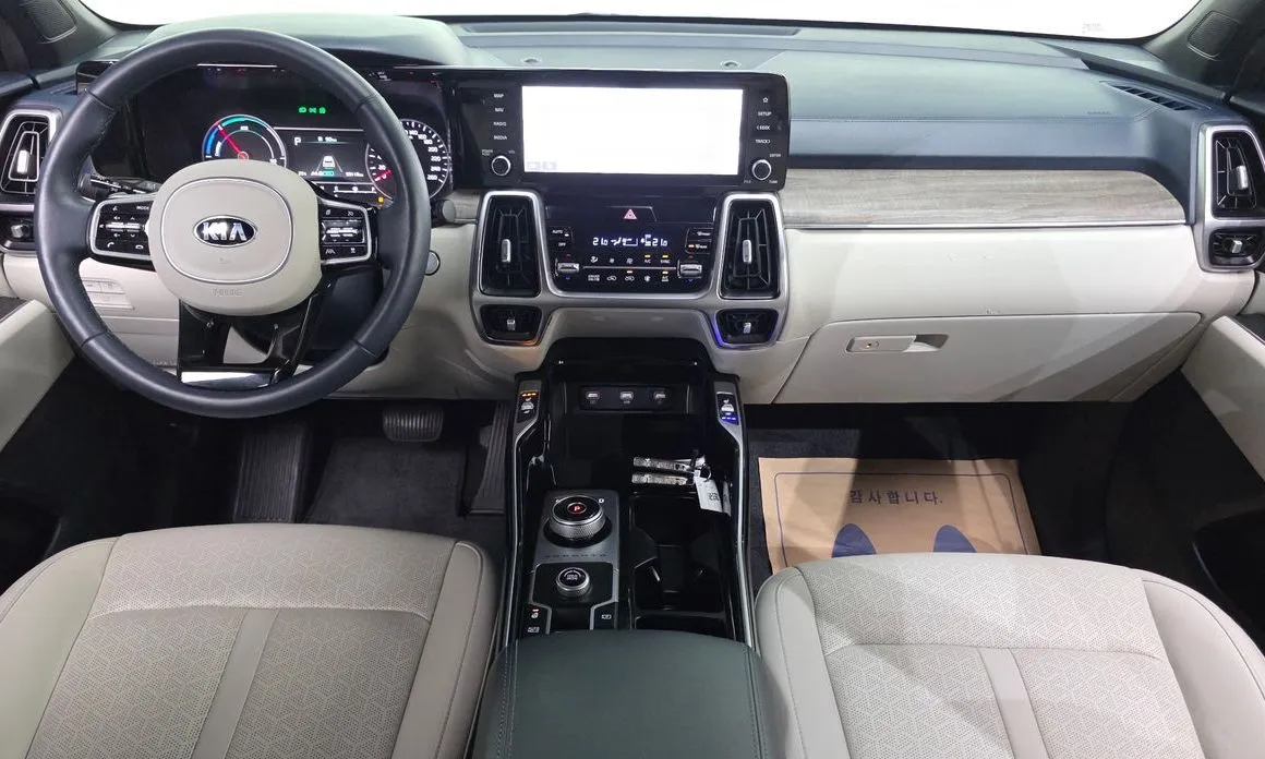 Kia Sorento — фото 8