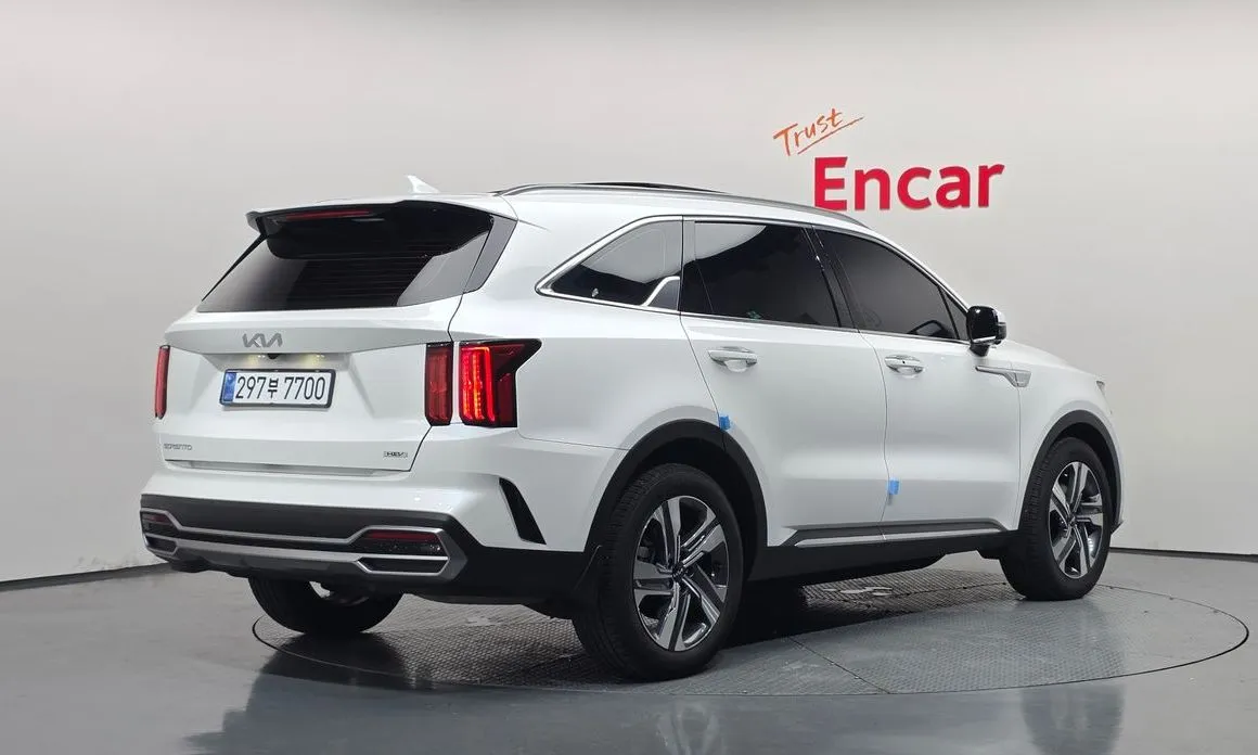 Kia Sorento — фото 4