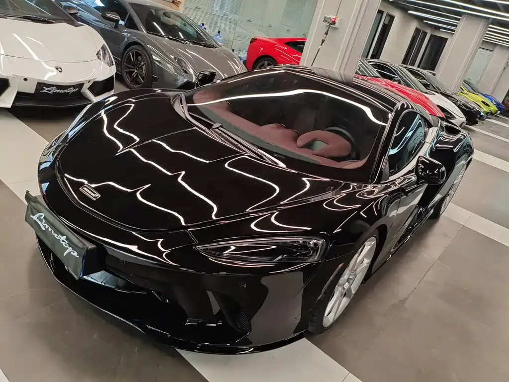 McLaren GT — фото 1