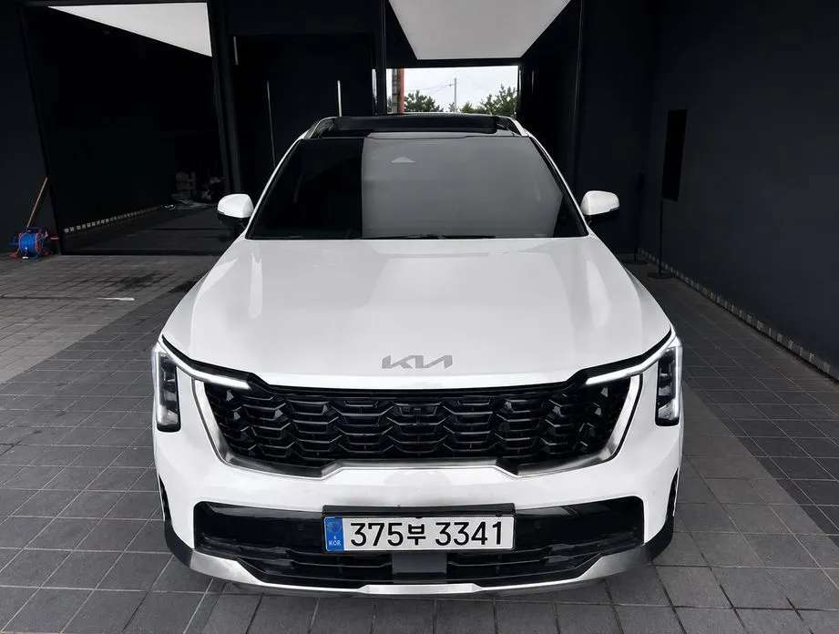 Kia Sorento — фото 1