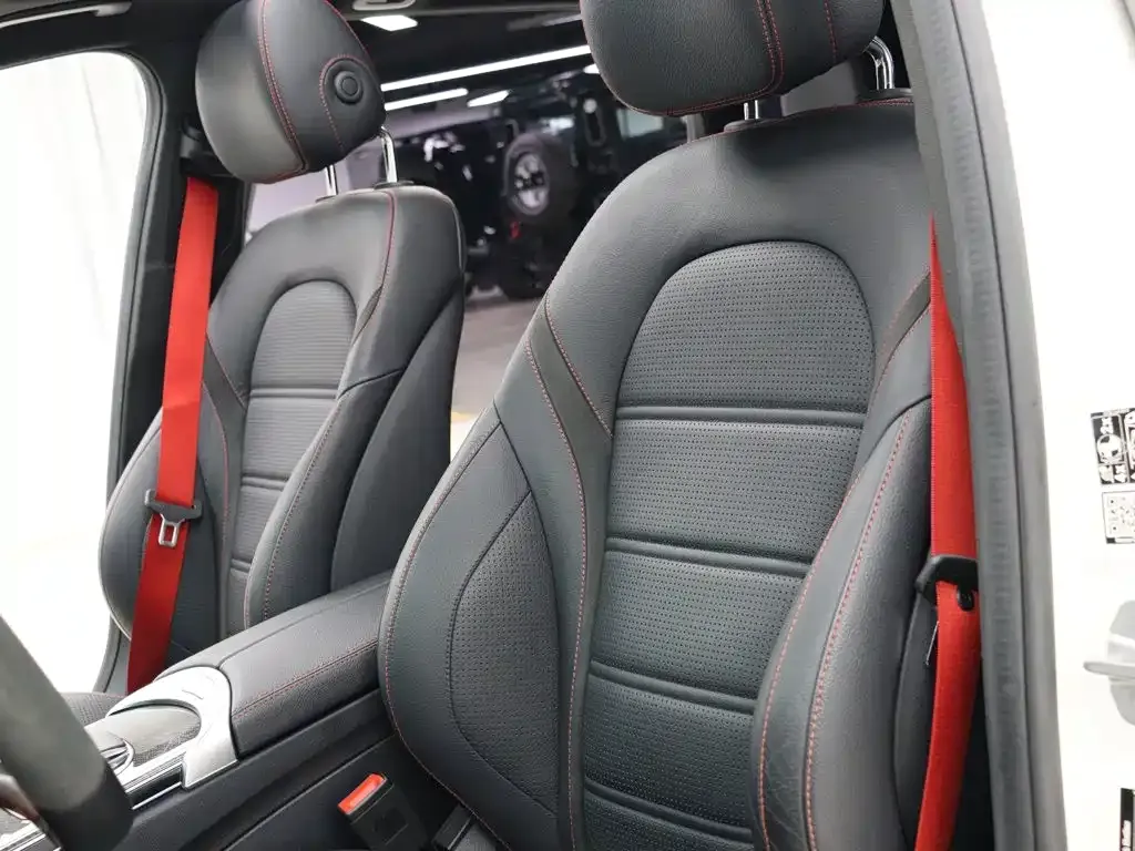Mercedes-Benz C-Class AMG — фото 6