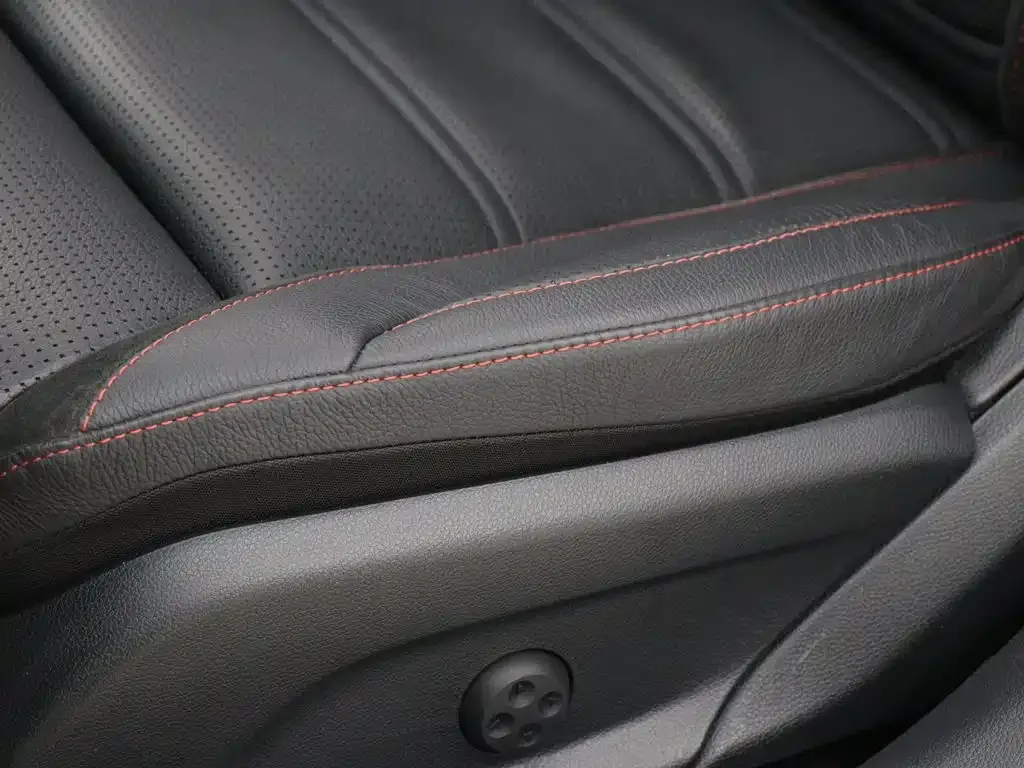 Mercedes-Benz C-Class AMG — фото 10