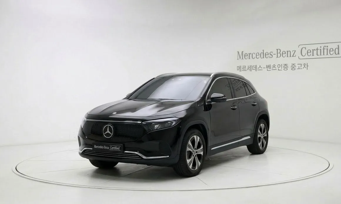 Mercedes-Benz EQA — фото 1