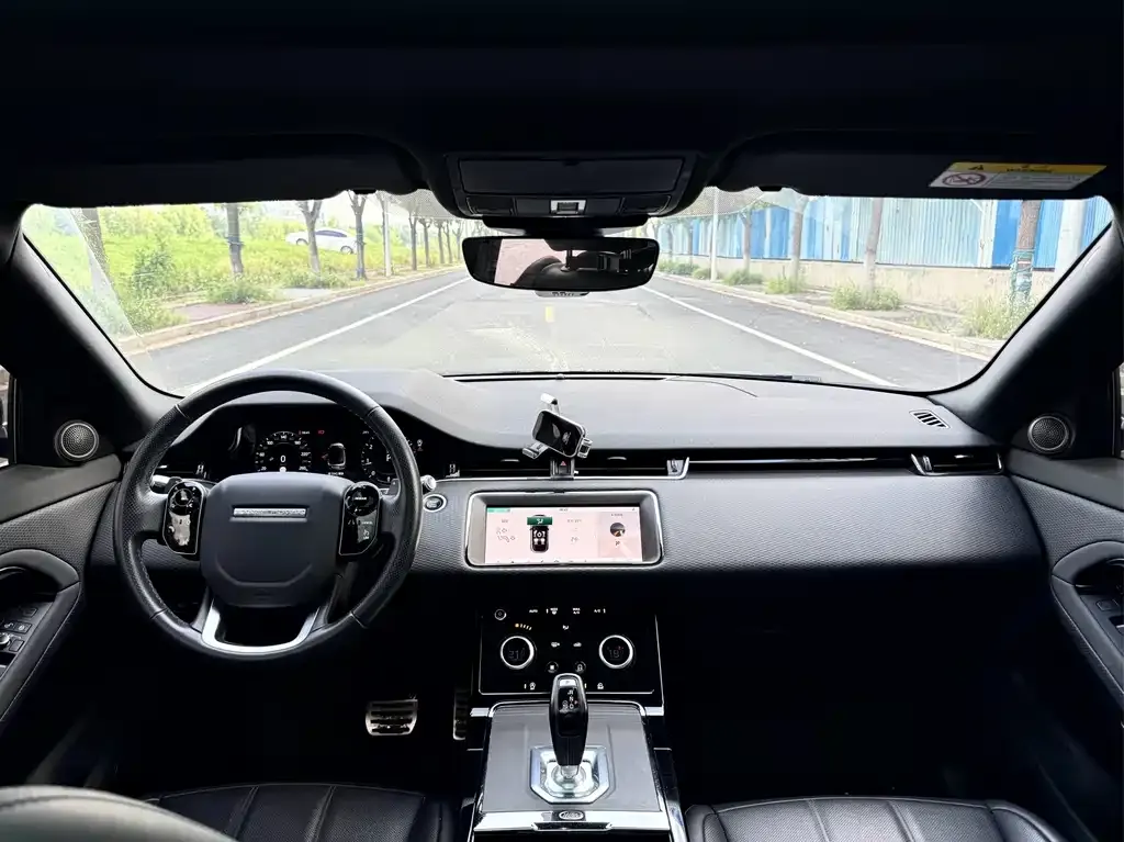Land Rover Evoque — фото 5