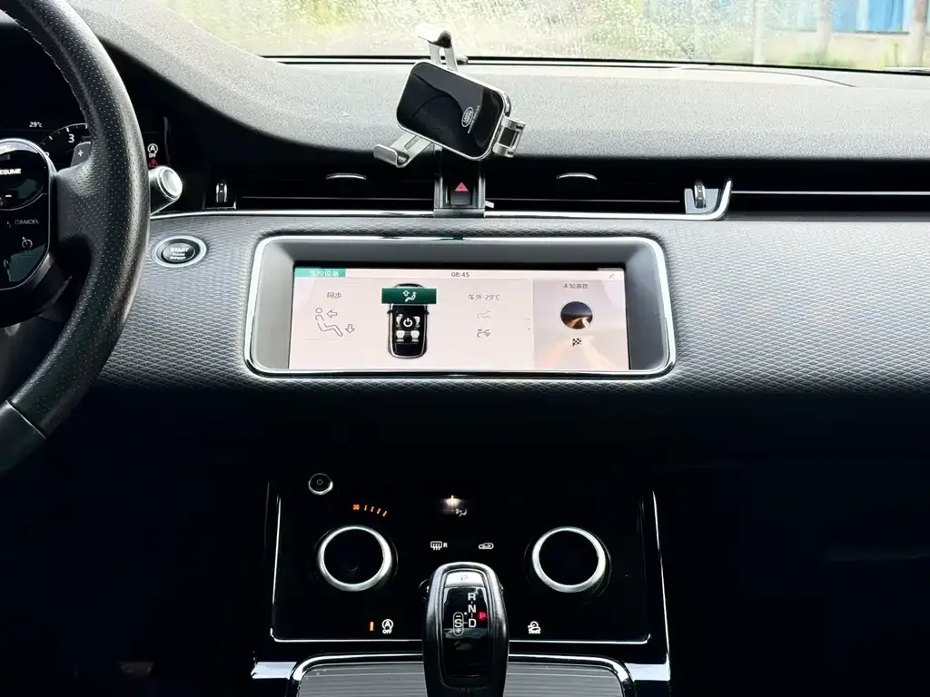 Land Rover Evoque — фото 8