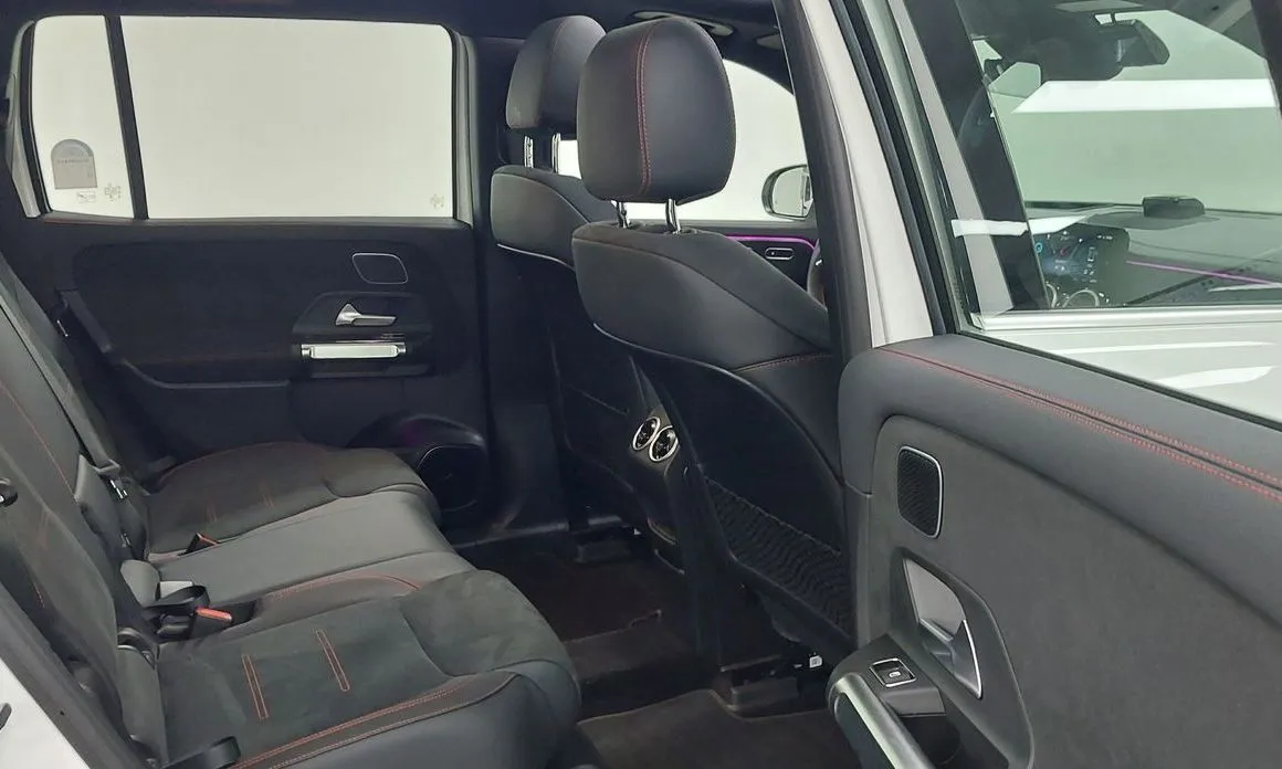 Mercedes-Benz EQB — фото 7