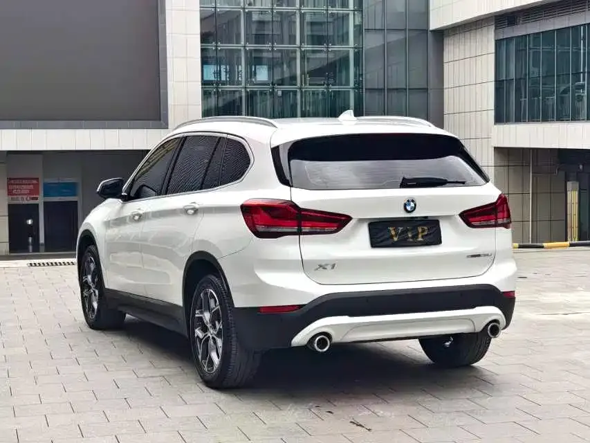 BMW X1 — фото 3