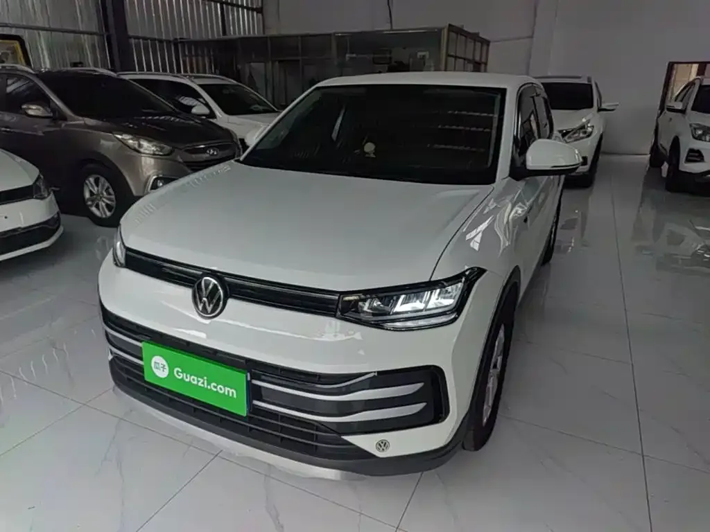 Volkswagen Tharu — фото 2