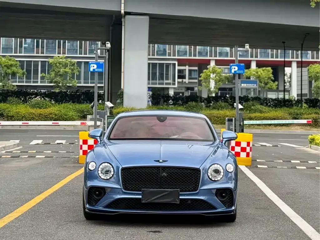 Bentley Continental — фото 1