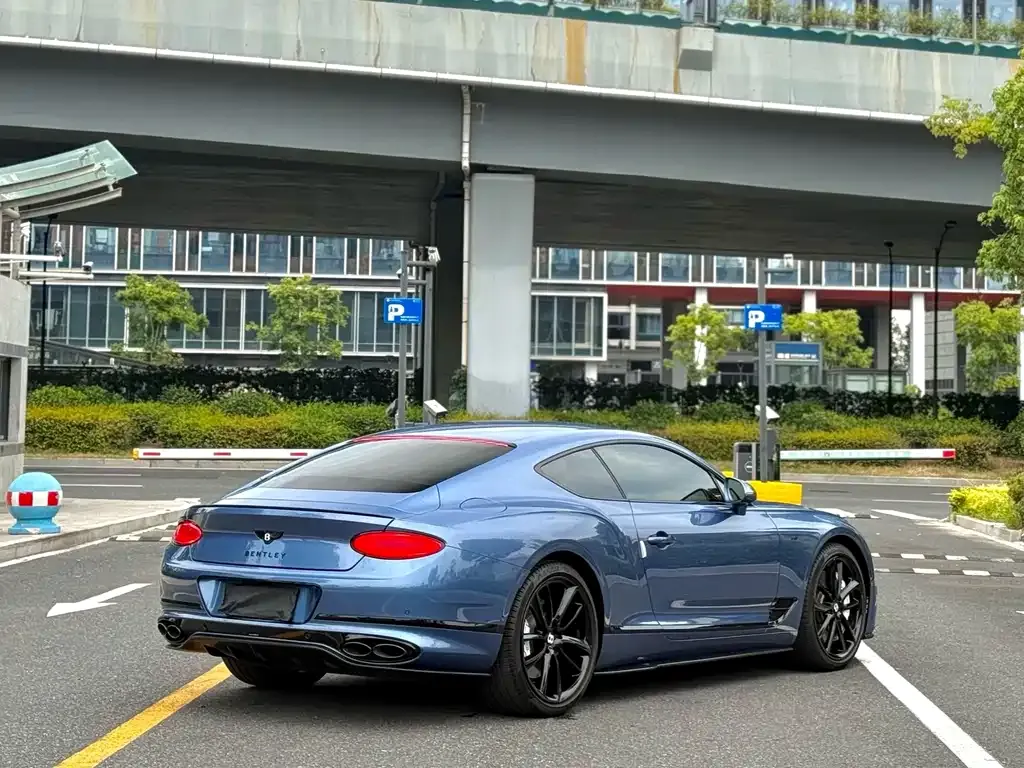 Bentley Continental — фото 3