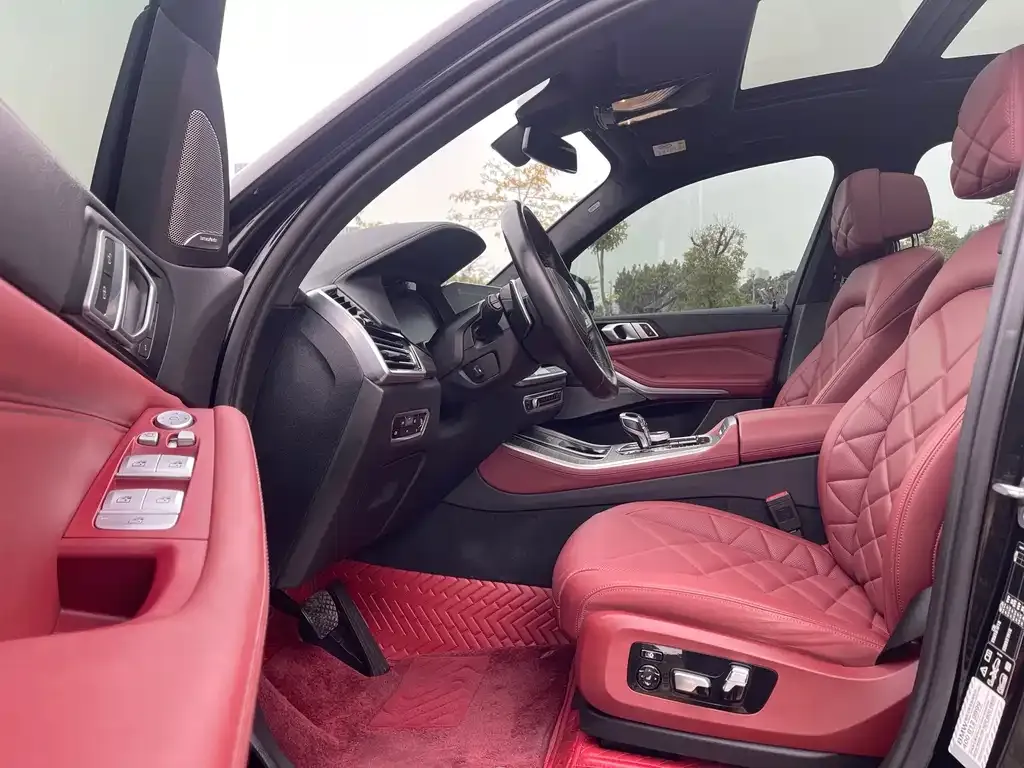 BMW X5 — фото 7