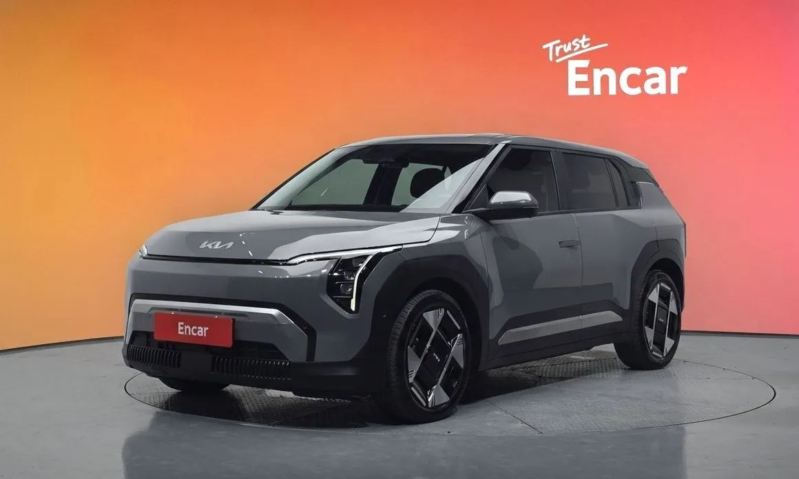 Kia EV3 — фото 1