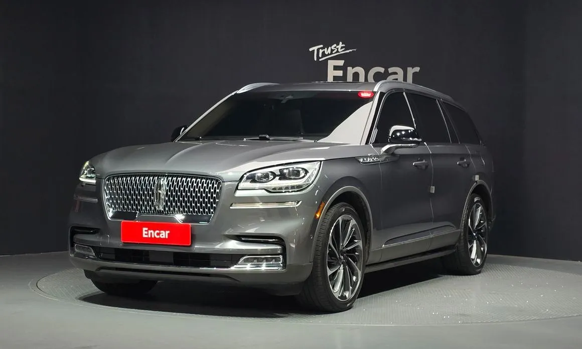 Lincoln Aviator — фото 1