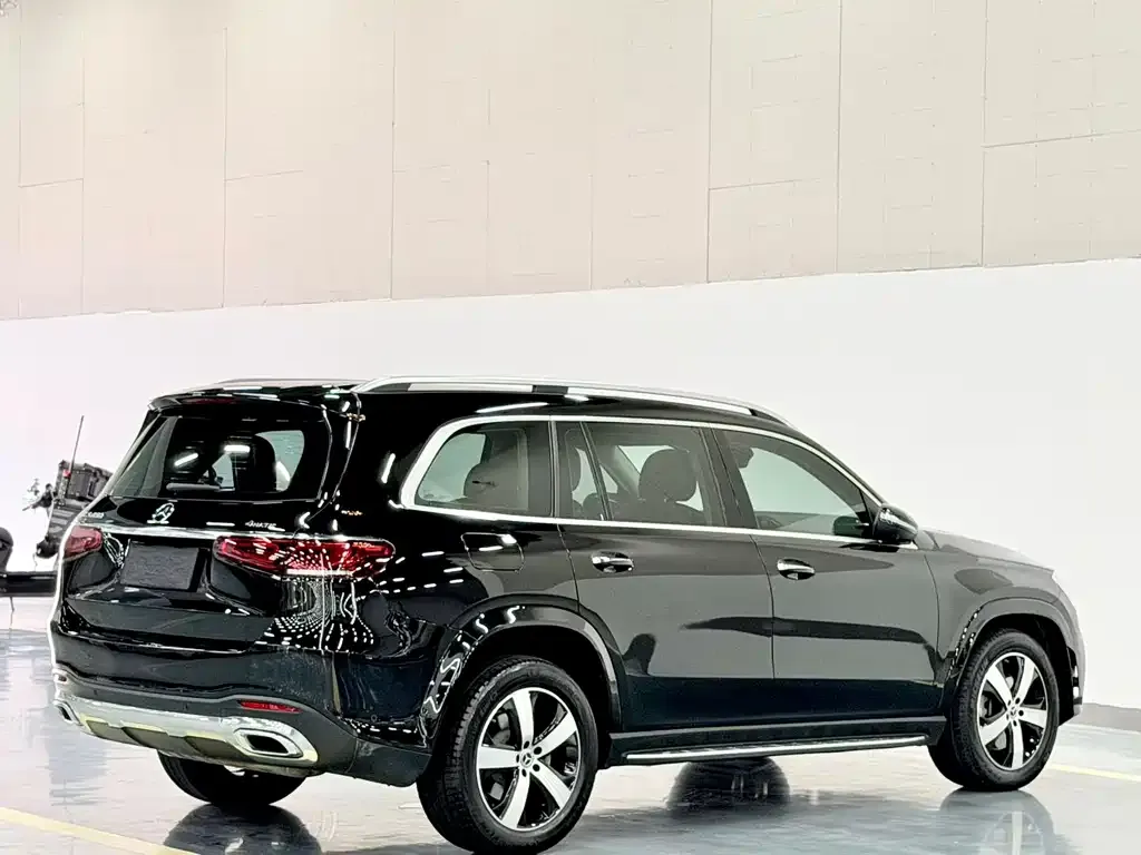 Mercedes-Benz GLS — фото 3