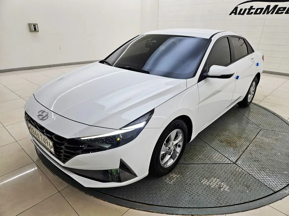 Hyundai AVANTE — фото 3