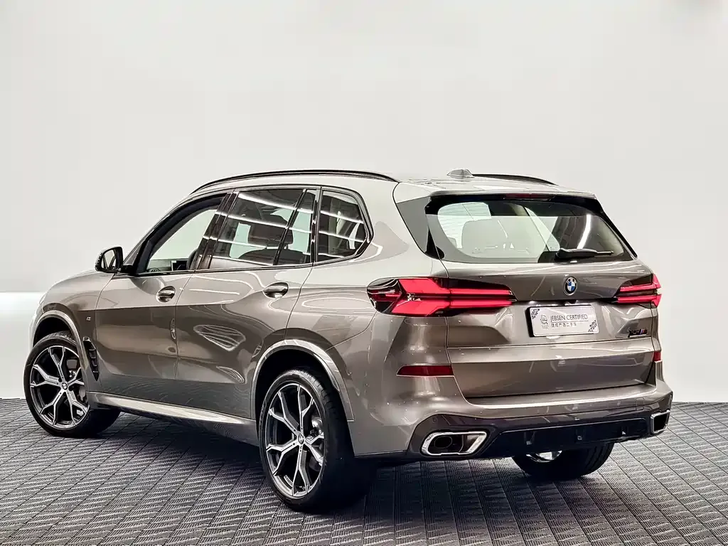 BMW X5 — фото 9