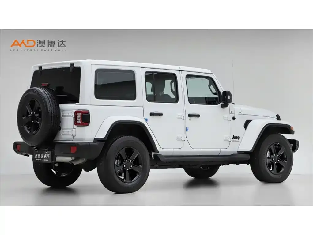 Jeep Wrangler — фото 4