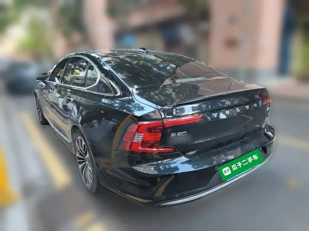 Volvo S90 — фото 3