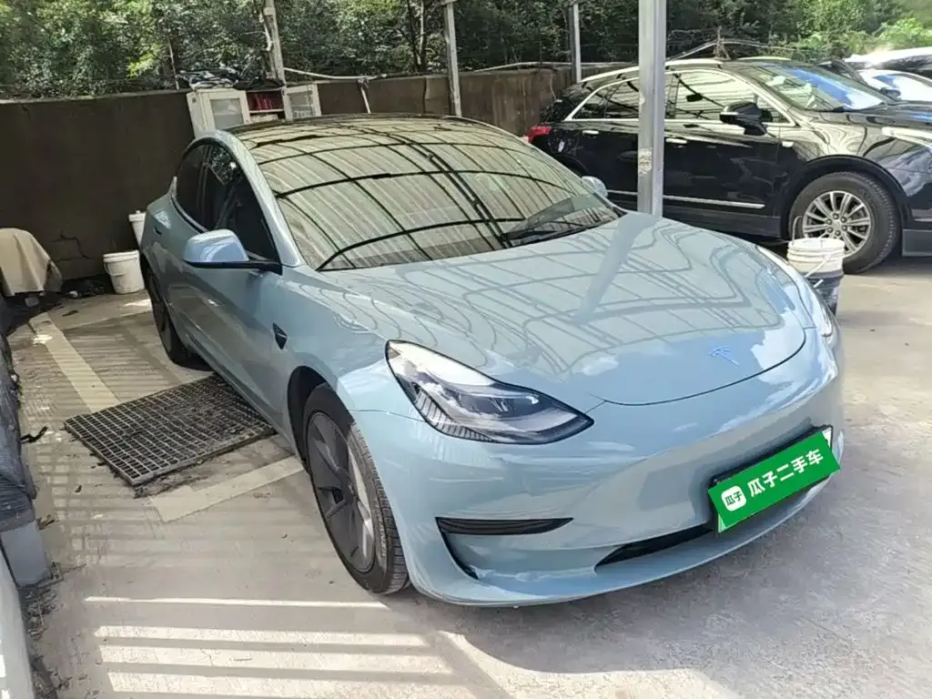 Tesla Model 3 — фото 7