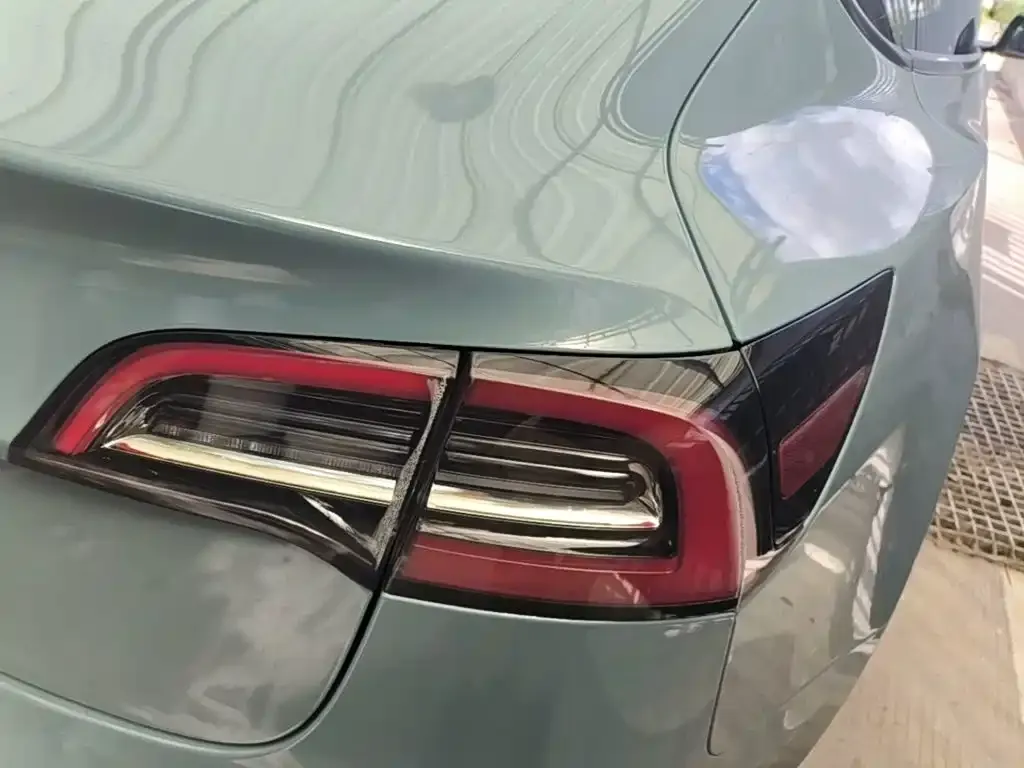Tesla Model 3 — фото 6