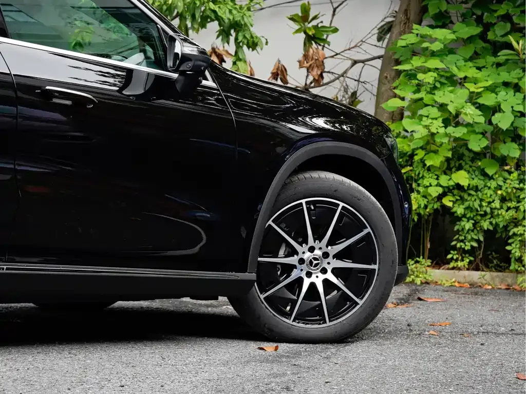 Mercedes-Benz GLC New Energy — фото 3