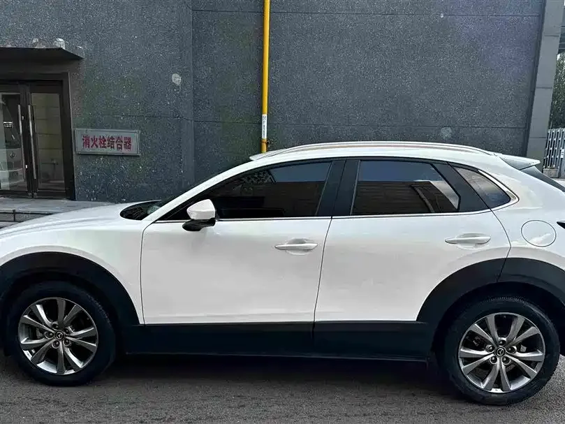 Mazda CX-30 — фото 4