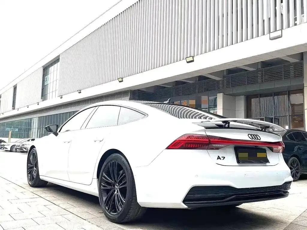 Audi A7 — фото 4