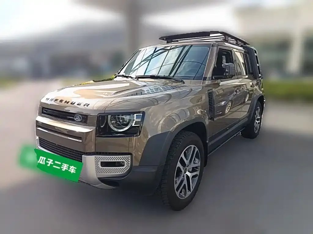 Land Rover Defender — фото 1