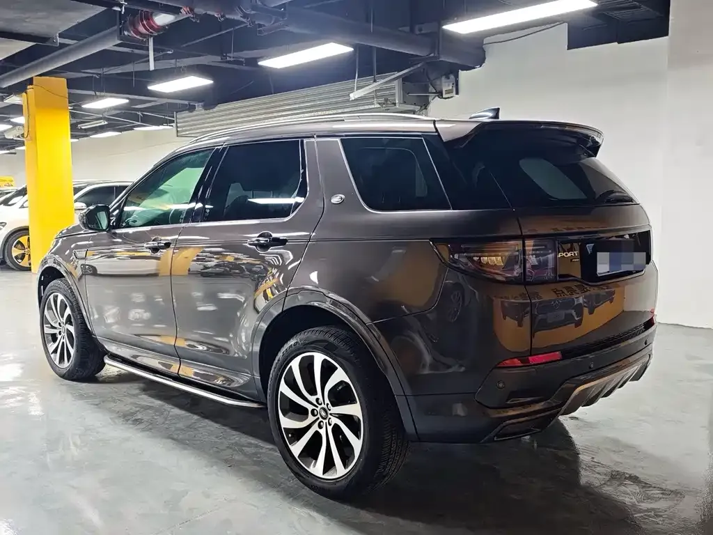 Land Rover Discovery Sport — фото 9