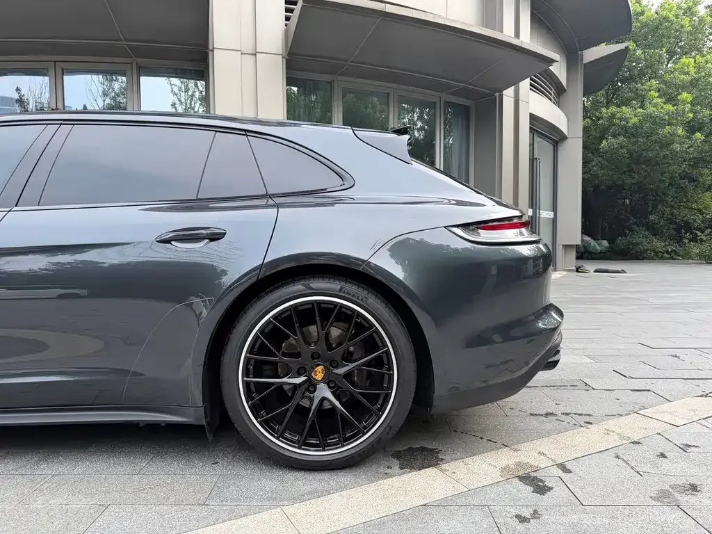 Porsche Panamera — фото 9