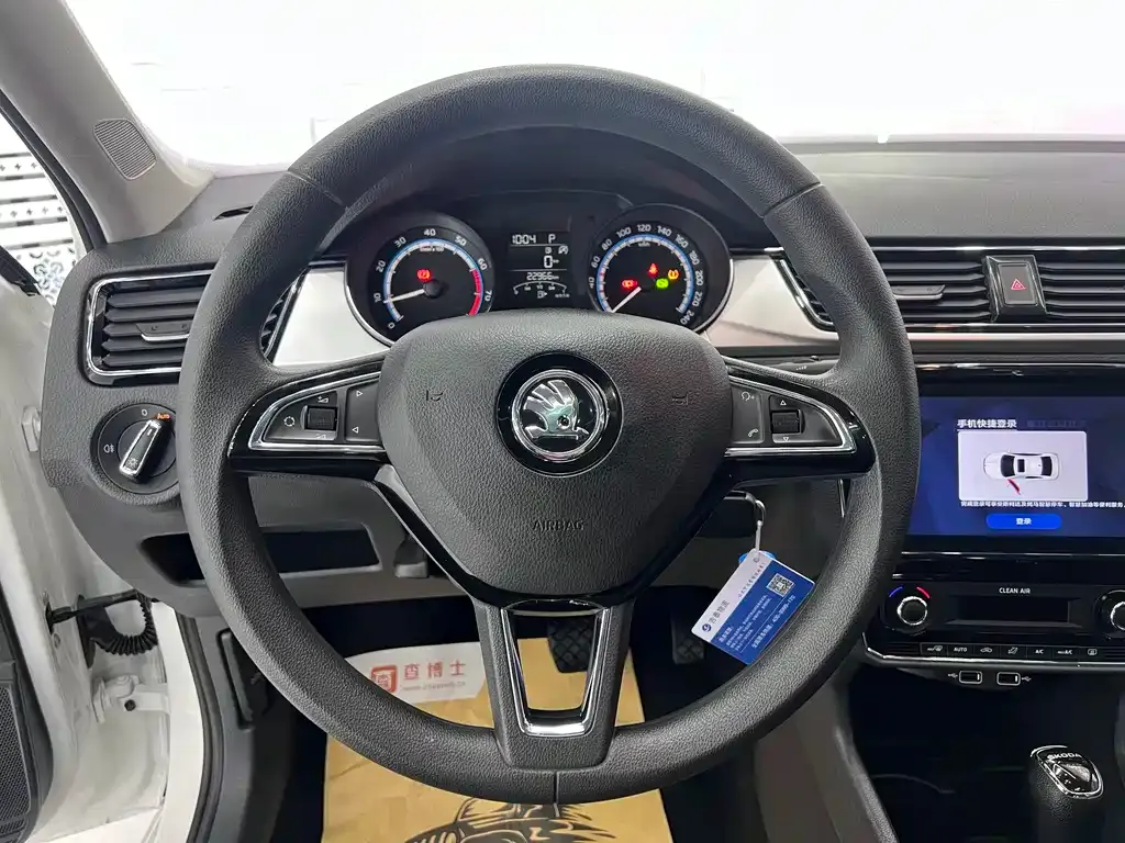 Skoda Rapid — фото 4