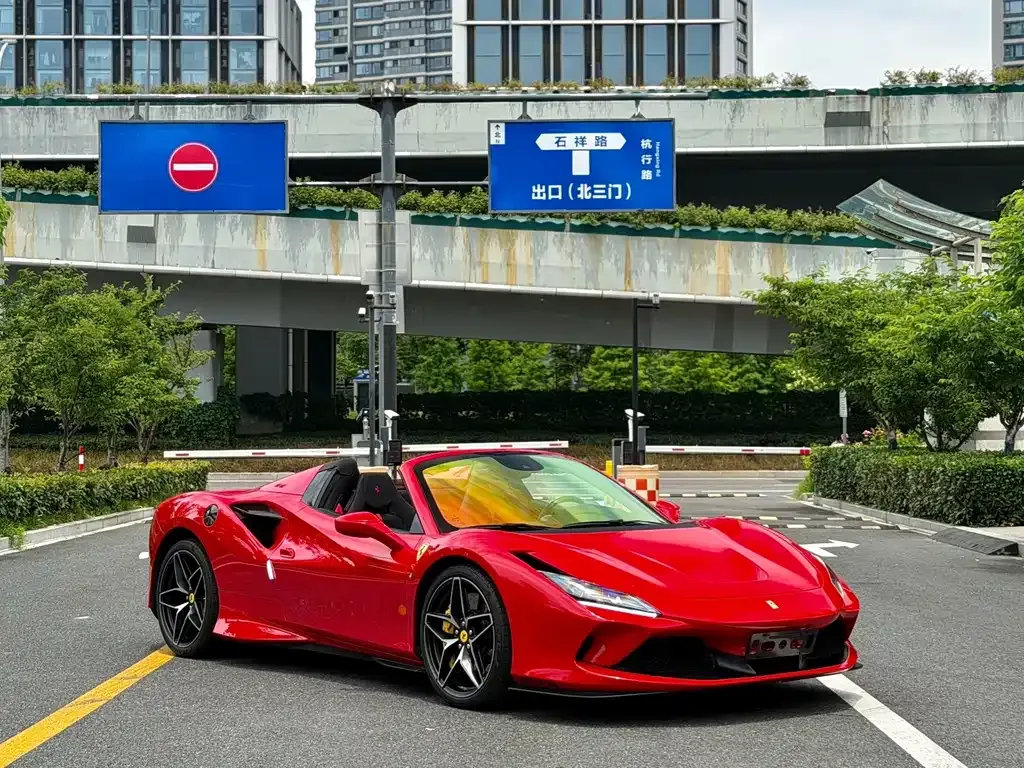 Ferrari F8 — фото 5