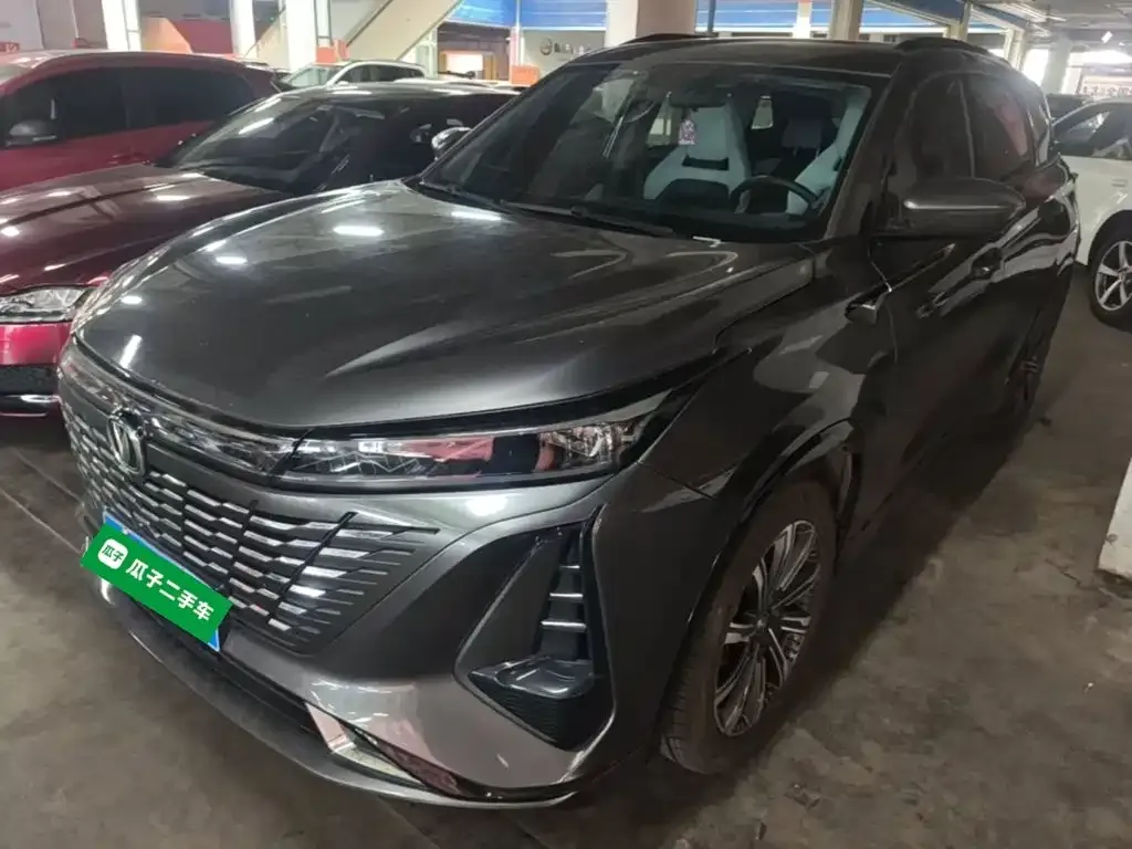 Changan CS75 PLUS — фото 1