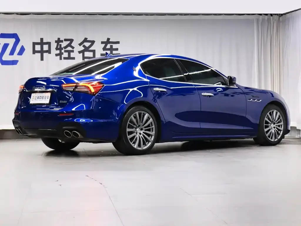 Maserati Ghibli — фото 8