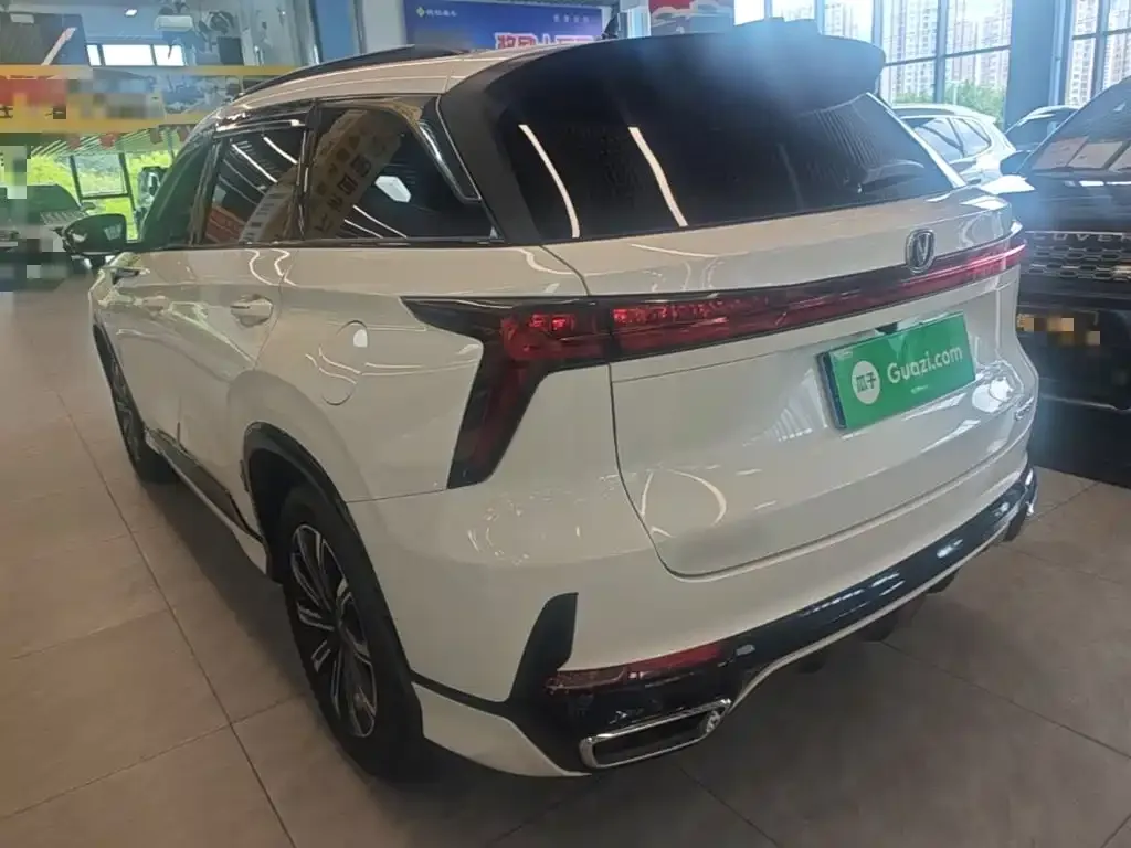 Changan CS75 PLUS — фото 3
