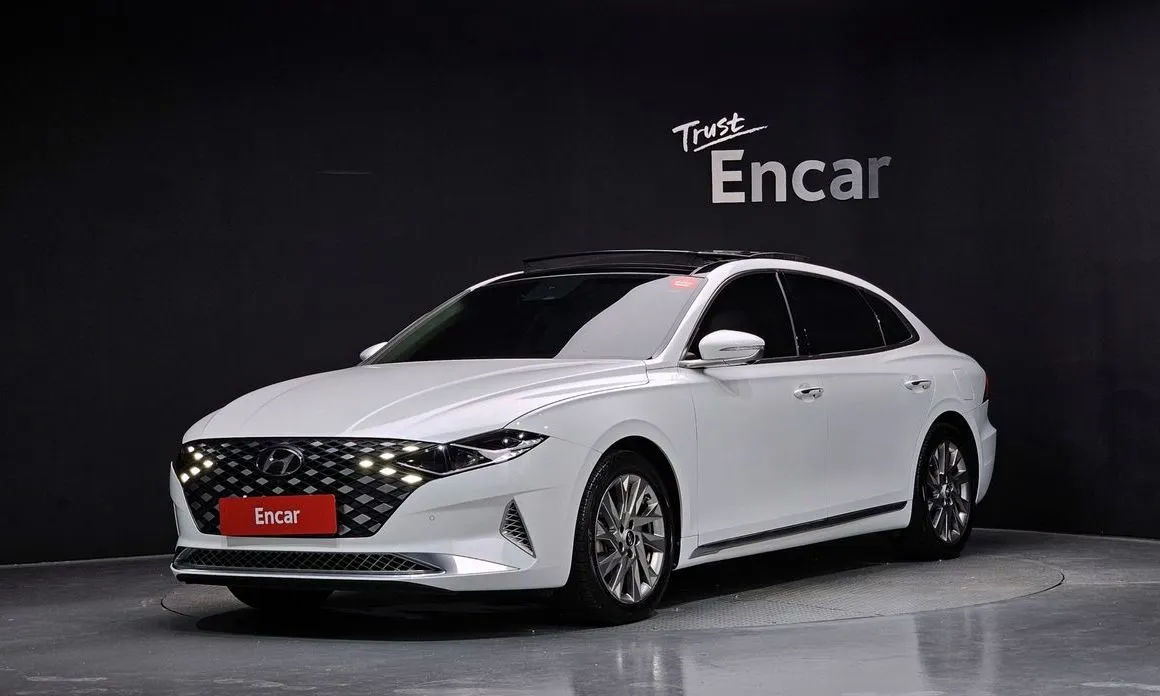 Hyundai Grandeur — фото 1