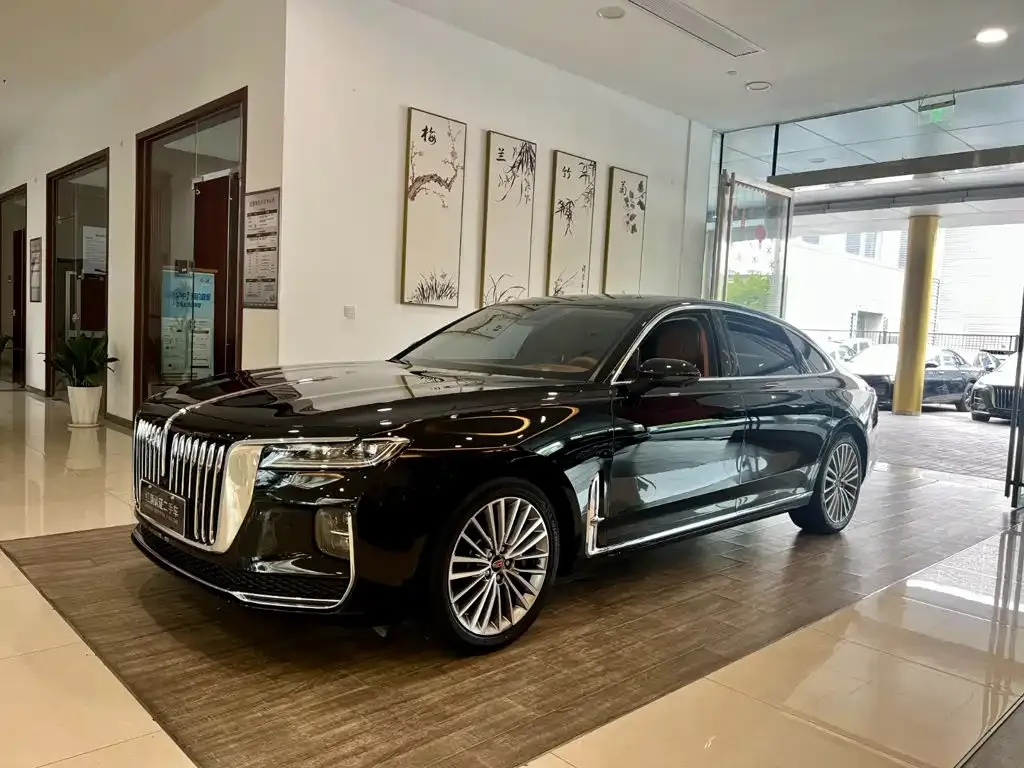 Hongqi H9 — фото 1