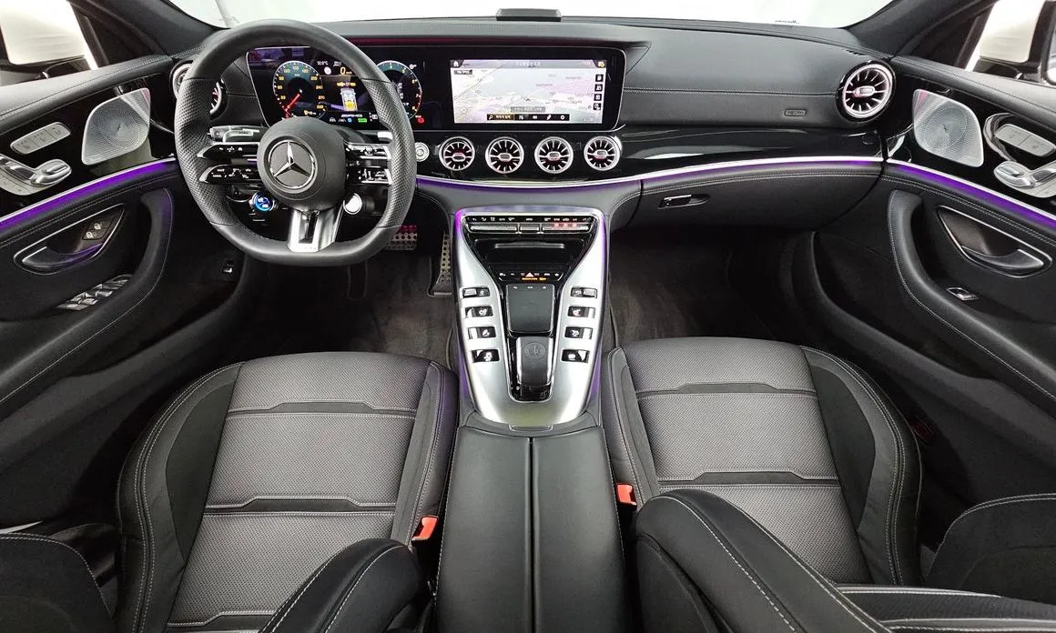 Mercedes-Benz AMG GT — фото 9