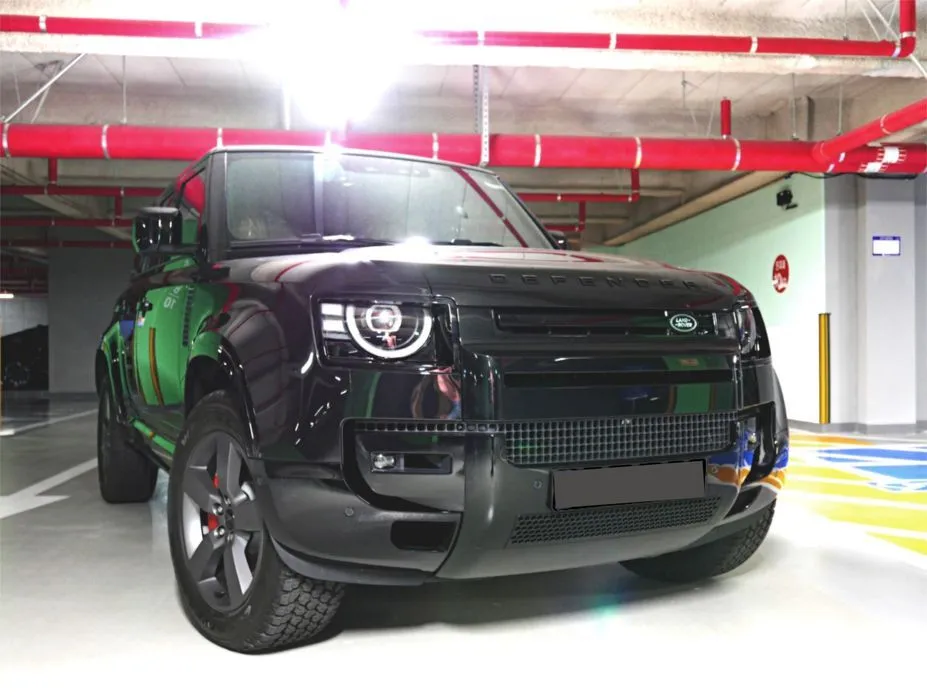 Land Rover Defender — фото 1