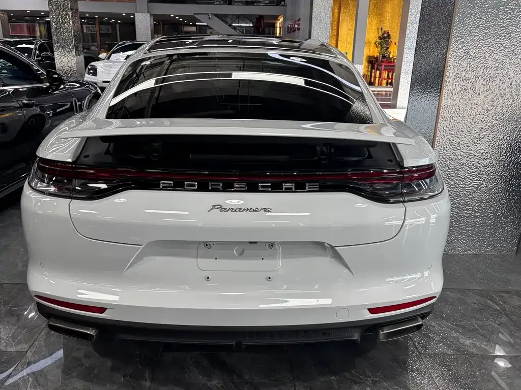 Porsche Panamera — фото 4