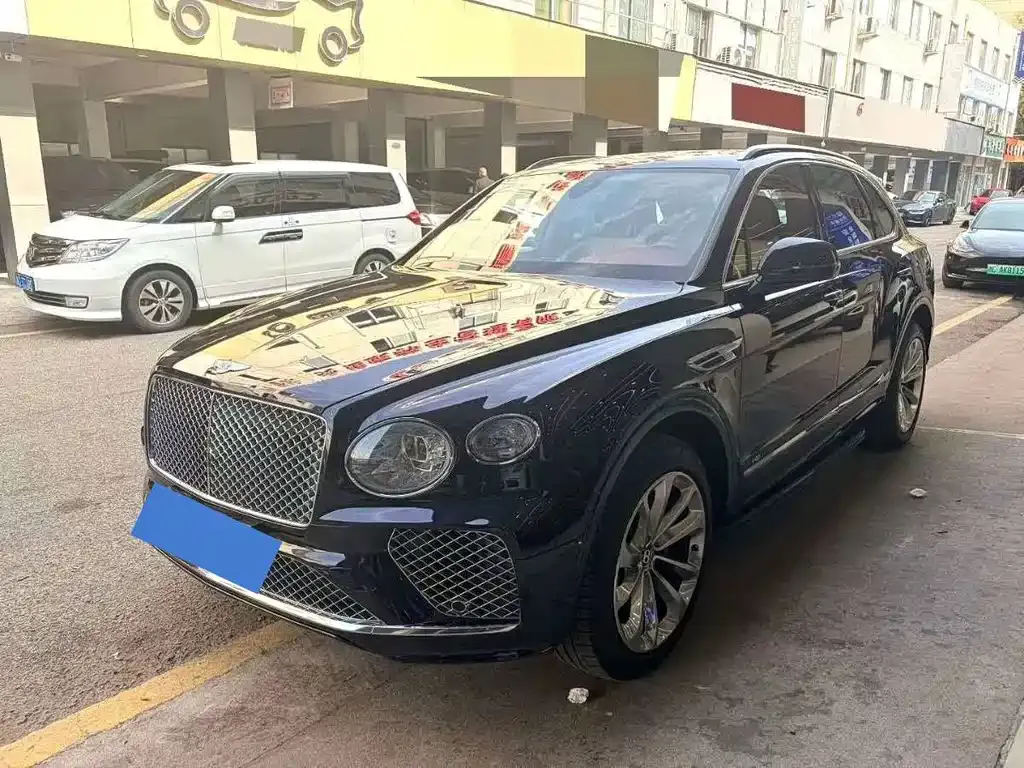 Bentley Bentayga PHEV — фото 1