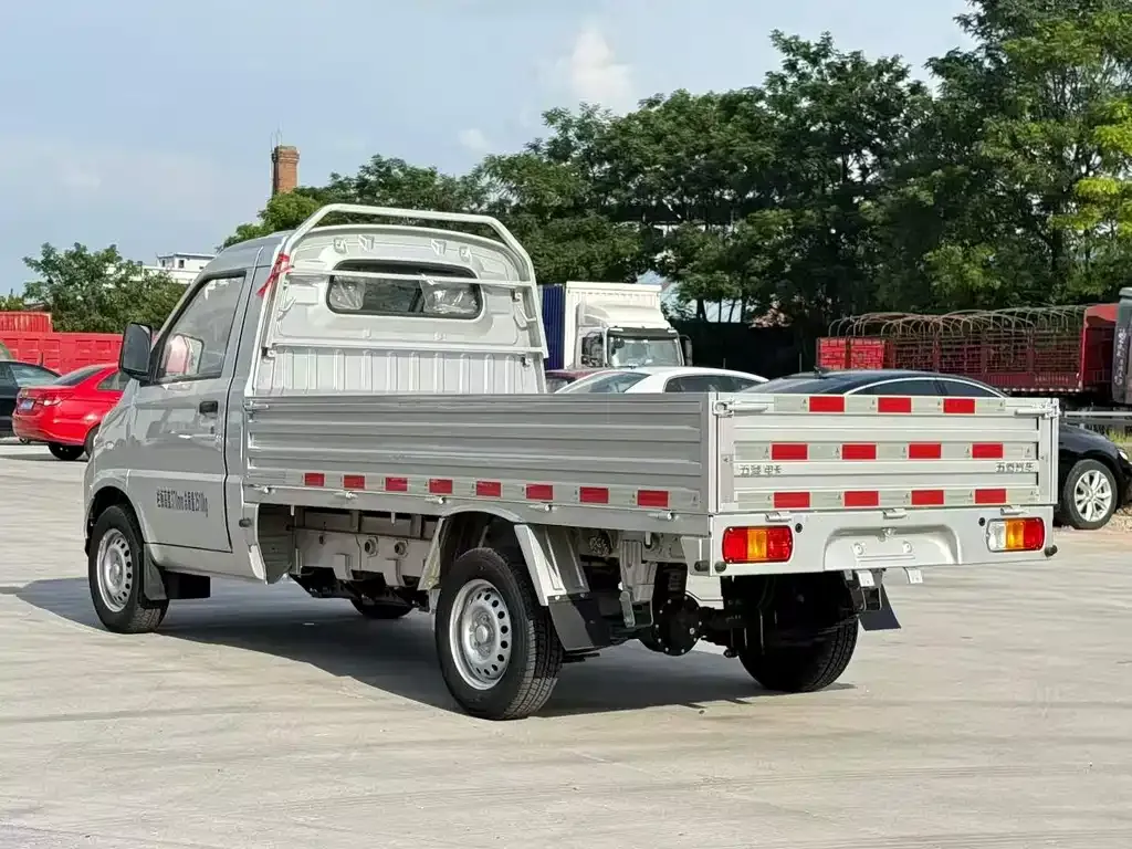 Wuling Wuling Electric Truck — фото 4
