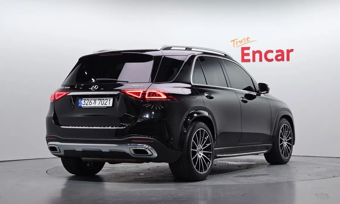 Mercedes-Benz GLE-Class — фото 4