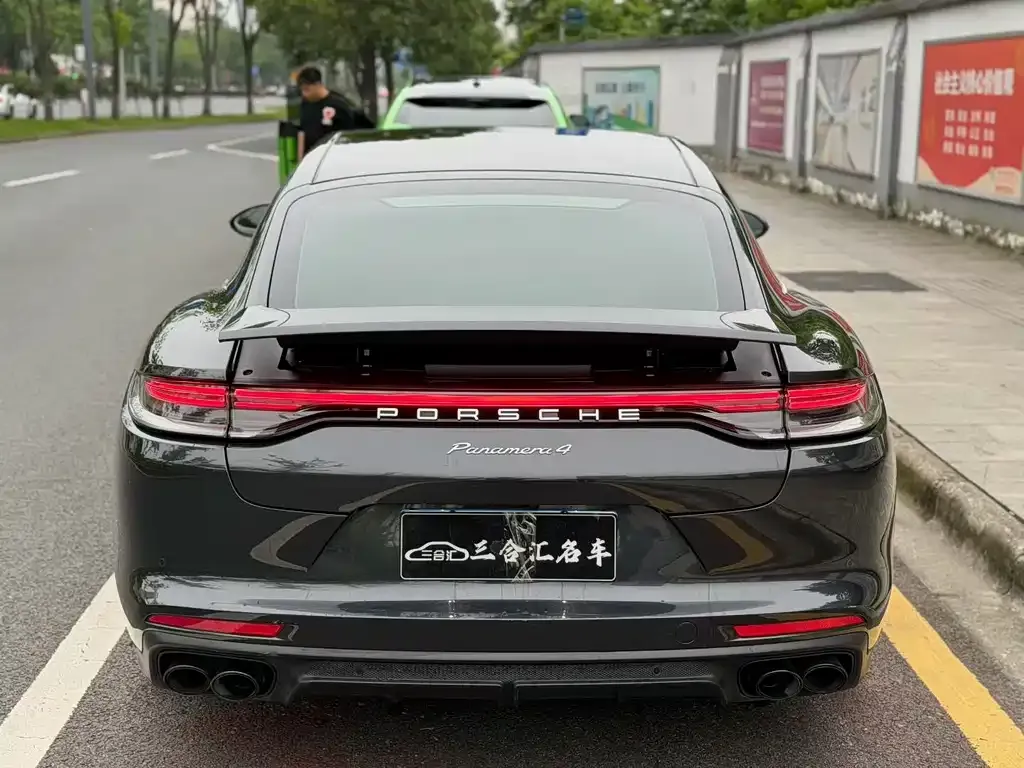 Porsche Panamera — фото 4