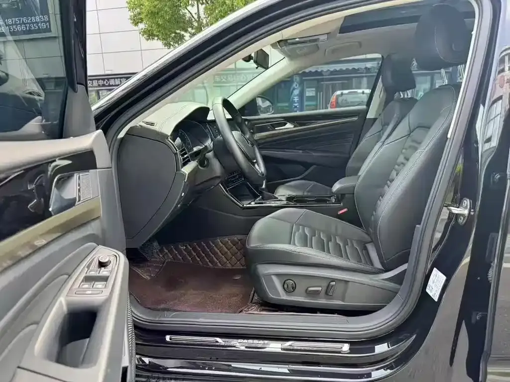 Volkswagen Passat — фото 3