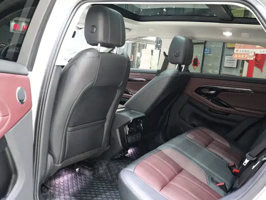 Land Rover Evoque — фото 7