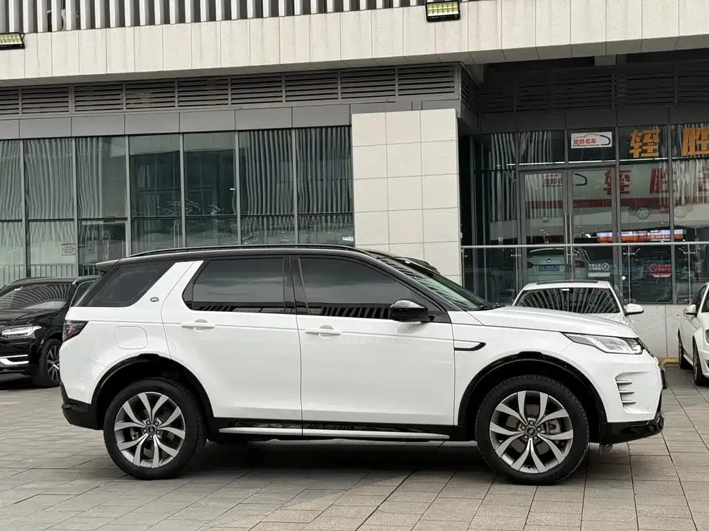 Land Rover Discovery Sport — фото 3