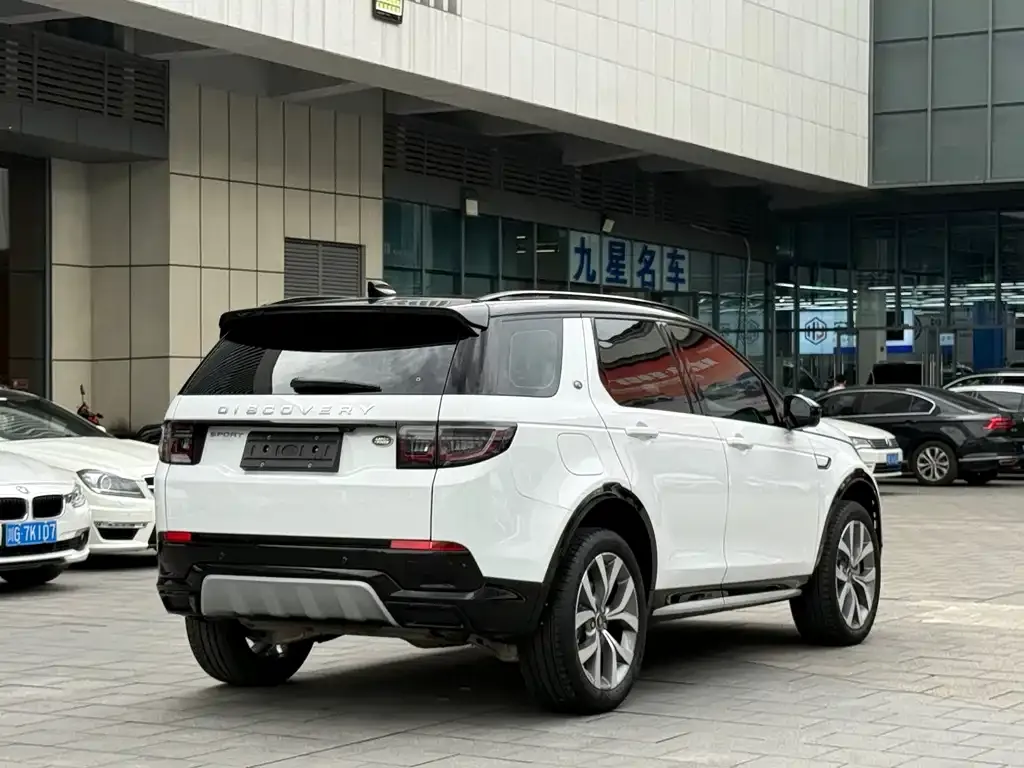 Land Rover Discovery Sport — фото 9